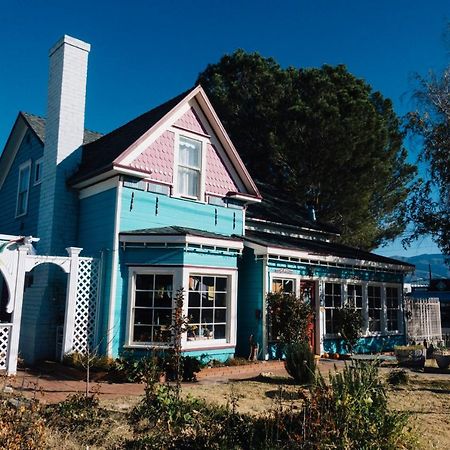 בישופ The Hostel California מראה חיצוני תמונה