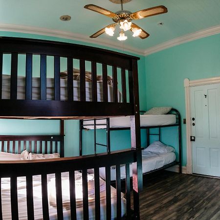 בישופ The Hostel California מראה חיצוני תמונה